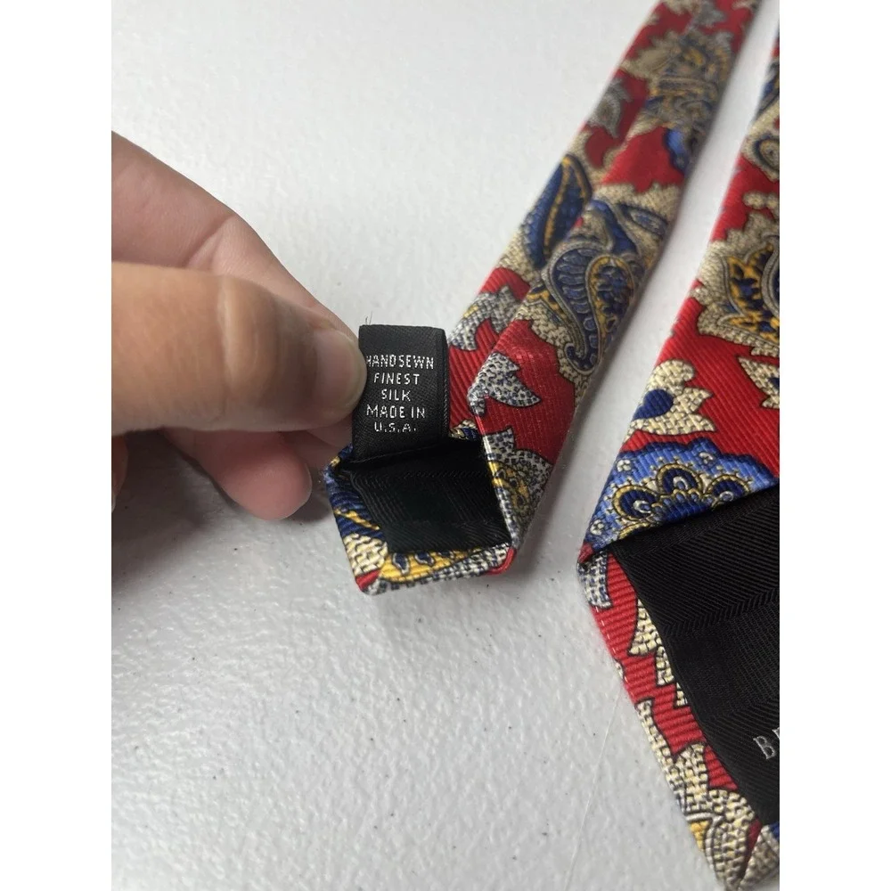 Robert Talbott Best Of Class‎ Silk Tie Red Paisley 61